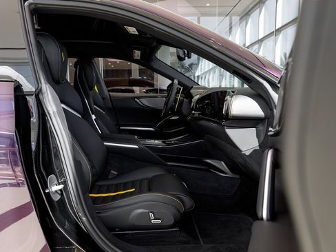 Used 2024 Ferrari Purosangue image 47