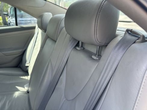 Used 2007 Toyota Camry V6 image 13