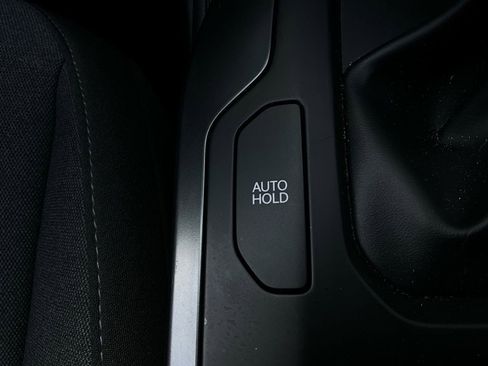 Used 2025 Kia K4 LXS image 23