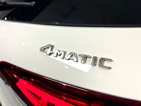 Used 2022 Mercedes-Benz GLE 350 4MATIC w/ AMG Line Exterior image 37