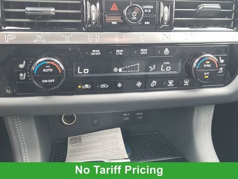 New 2026 Nissan Pathfinder Platinum image 15