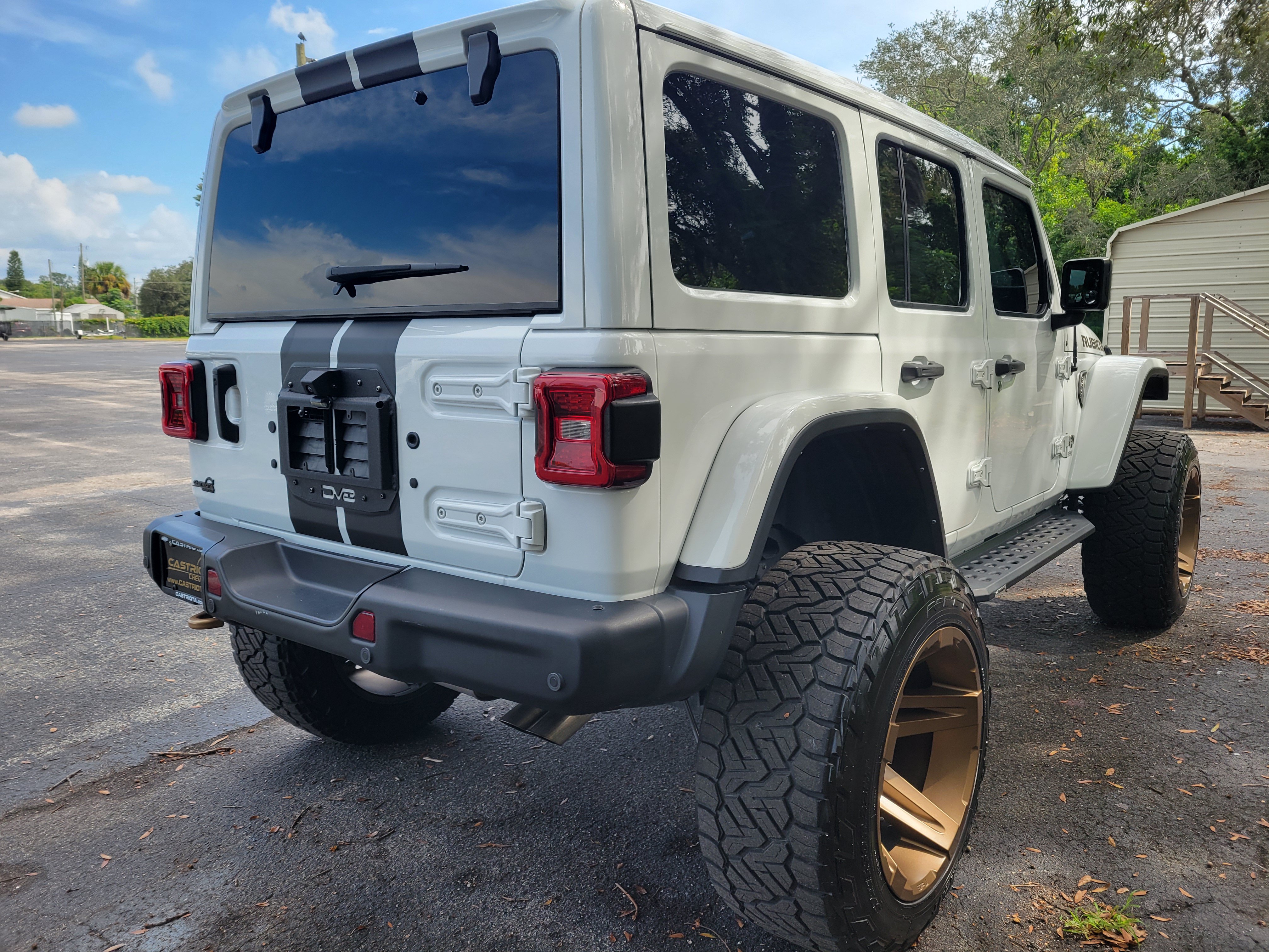 Used 2021 Jeep Wrangler Unlimited Rubicon AWD/4WD image 5