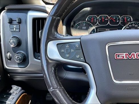 Used 2018 GMC Sierra 1500 SLT AWD/4WD image 12