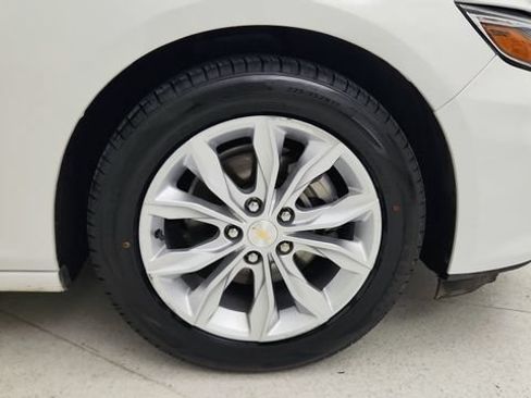 Used 2023 Chevrolet Malibu LT FWD image 26