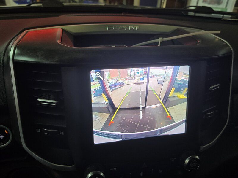 Used 2020 RAM 1500 Big Horn AWD/4WD image 23