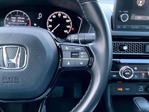 Used 2022 Honda Civic EX image 24