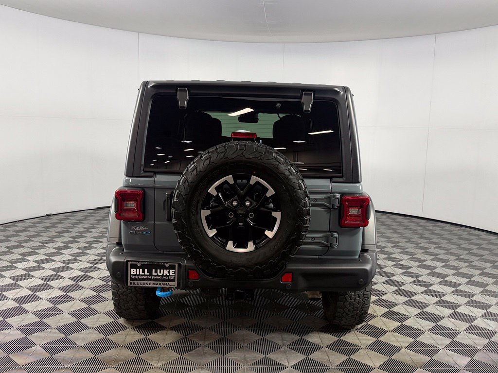 Used 2024 Jeep Wrangler Unlimited Rubicon 4xe w/ Capability Package AWD/4WD image 9