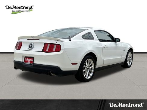 Used 2011 Ford Mustang Premium w/ Electronics Pkg image 5