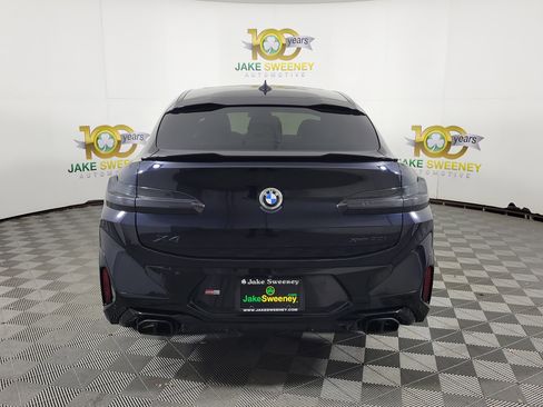 Used 2022 BMW X4 xDrive30i w/ M Sport Package image 6