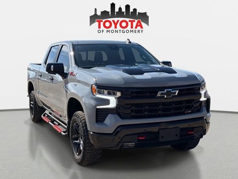 Used 2024 Chevrolet Silverado 1500 LT Trail Boss w/ LT Trail Boss Premium Package image 1