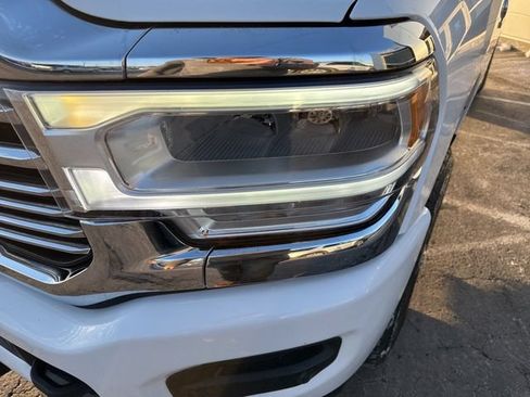 Used 2024 RAM 2500 Laramie AWD/4WD image 40
