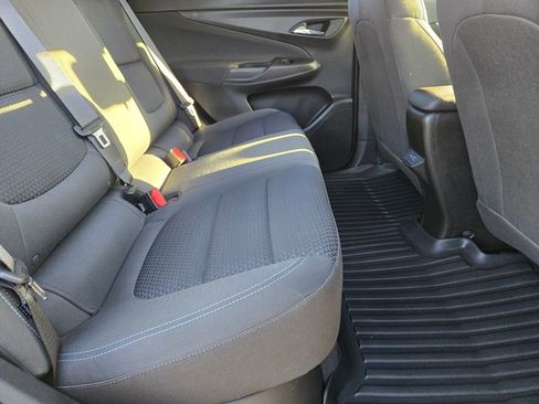 Used 2023 Chevrolet Bolt EUV LT image 14