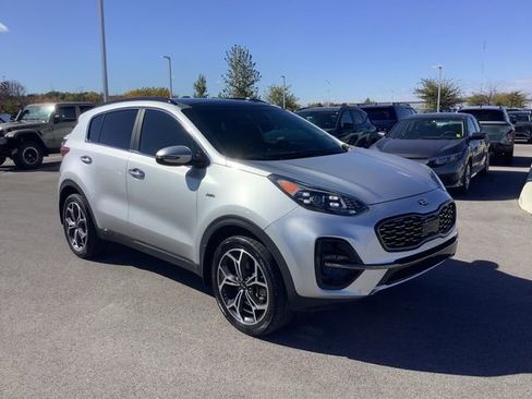 Used 2020 Kia Sportage SX image 3
