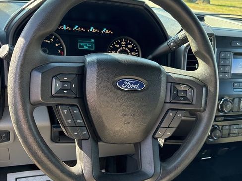 Used 2018 Ford F150 XLT image 7