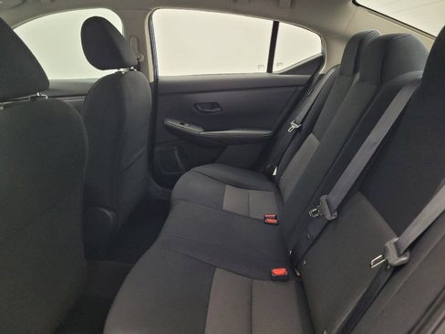 Used 2024 Nissan Sentra SV FWD image 18