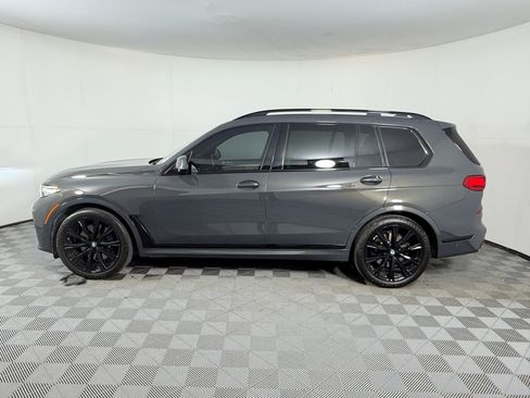 Used 2022 BMW X7 xDrive40i w/ M Sport Package AWD/4WD image 2