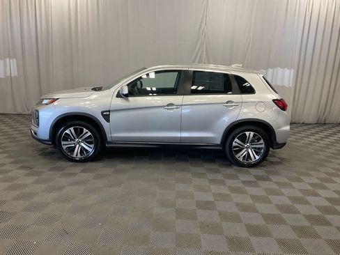 Used 2025 Mitsubishi Outlander Sport ES AWD/4WD image 10
