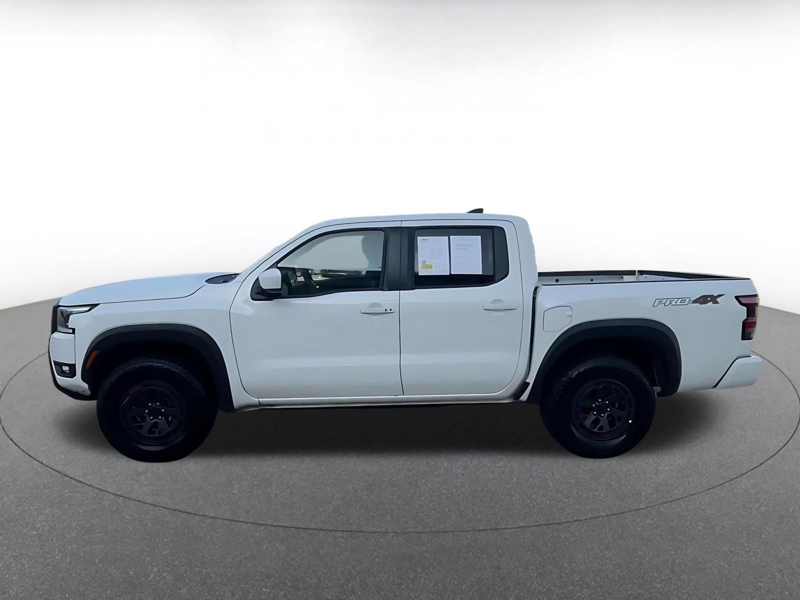 Used 2026 Nissan Frontier PRO-4X AWD/4WD image 8