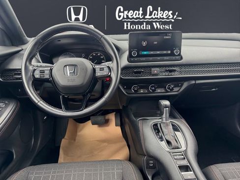 Certified 2025 Honda HR-V Sport image 8