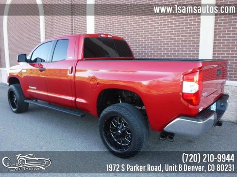 Used 2017 Toyota Tundra SR5 AWD/4WD image 4