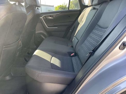Used 2024 Toyota RAV4 SE AWD/4WD image 18
