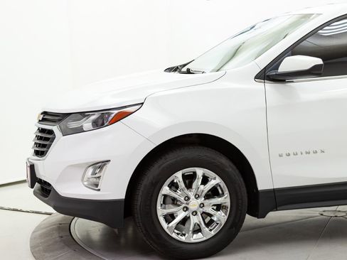 Used 2019 Chevrolet Equinox LT image 10