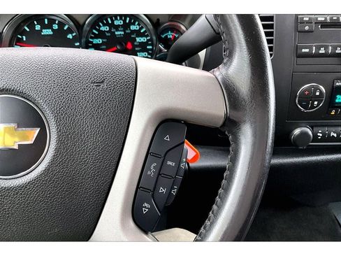 Used 2012 Chevrolet Silverado 2500 LT w/ Interior Plus Package image 21