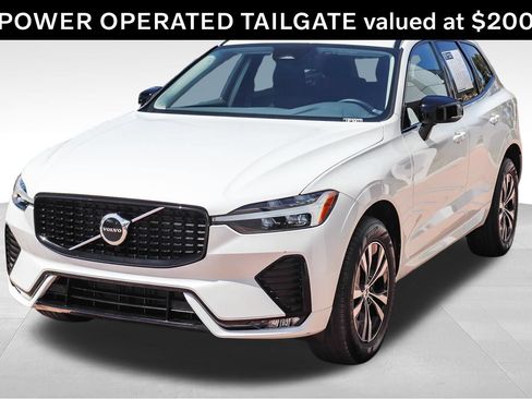 Used 2024 Volvo XC60 B5 Core AWD/4WD image 3