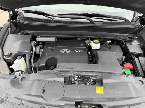 Used 2013 INFINITI JX35 AWD w/ Premium Pkg image 33