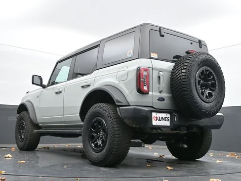 Used 2021 Ford Bronco Wildtrak image 51