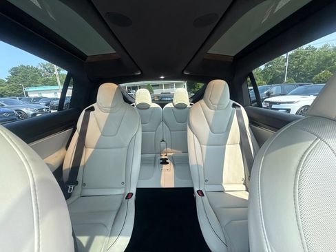 Used 2022 Tesla Model X Plaid AWD/4WD image 6
