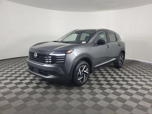 New 2026 Nissan Kicks SV FWD image 3