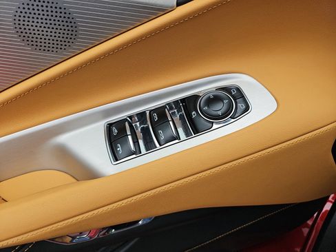 Used 2023 Chevrolet Corvette Stingray Preferred Conv w/ Z51 Performance Package RWD image 28