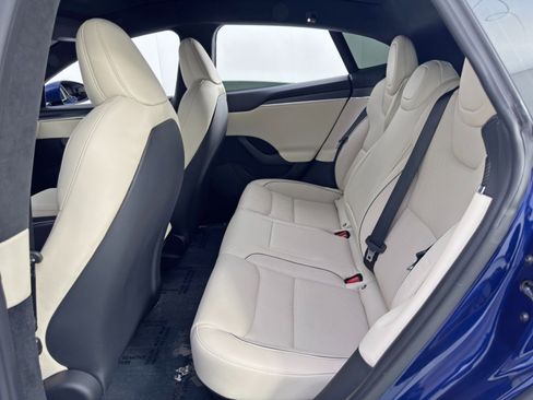 Used 2022 Tesla Model S Plaid image 44