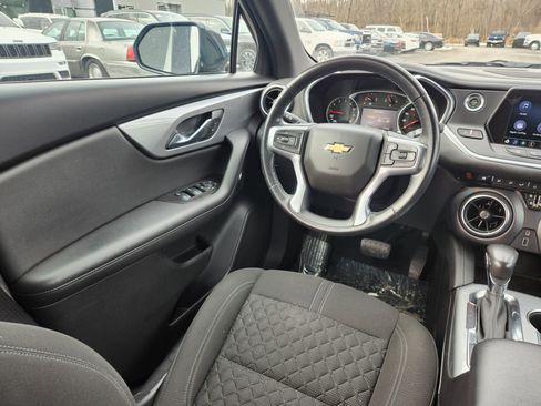Used 2020 Chevrolet Blazer LT image 24