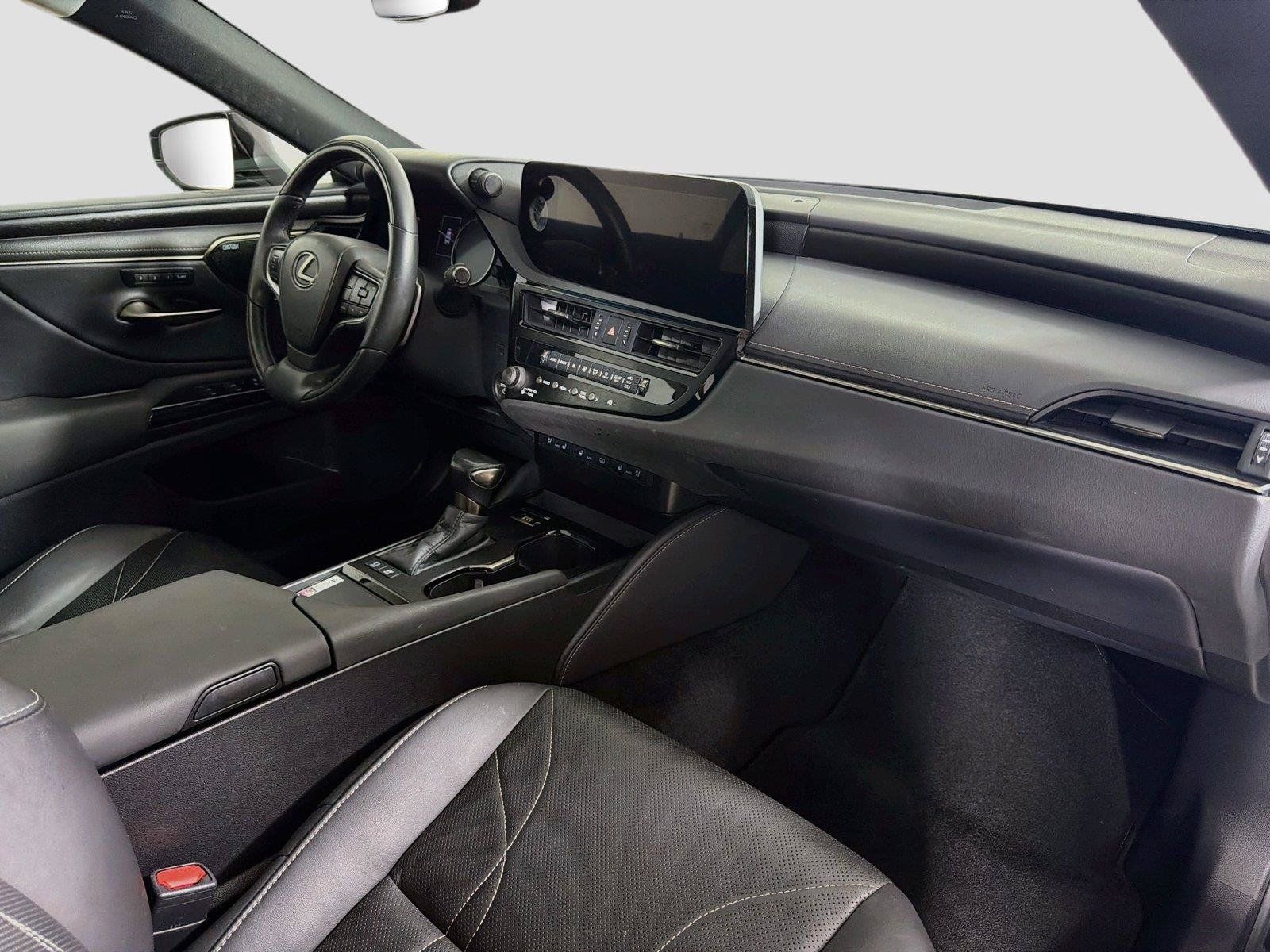 Used 2023 Lexus ES 300h Ultra Luxury w/ Accessory Package (Z2) FWD image 30