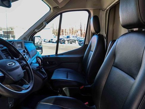 Used 2022 Ford Transit 350 Base image 9