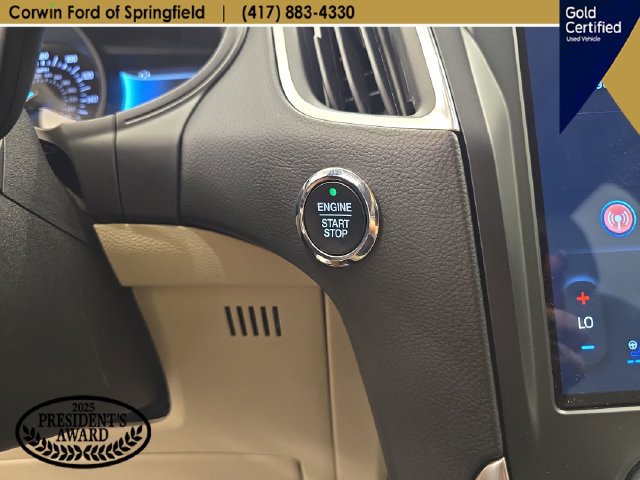 Certified 2024 Ford Edge Titanium w/ Titanium Elite Package AWD/4WD image 30