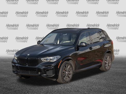 Certified 2022 BMW X5 xDrive40i w/ M Sport Package image 5