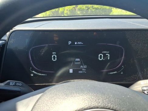 Used 2023 Kia Sportage X-Line w/ X-Line Premium Package AWD/4WD image 30