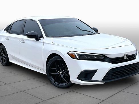 Used 2022 Honda Civic Sport image 3