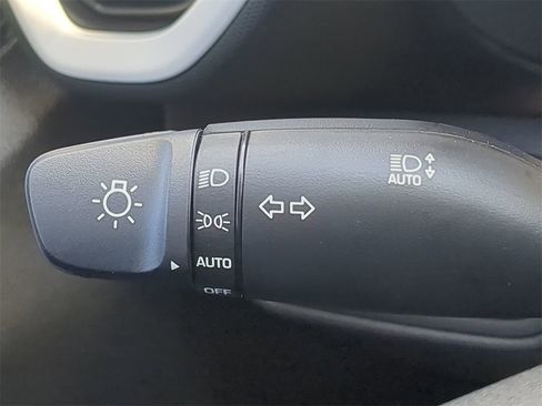 New 2025 Hyundai Venue Limited image 26