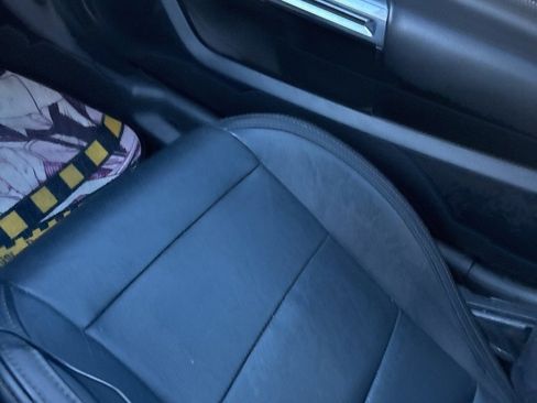 Used 2018 Ford Mustang Coupe image 14