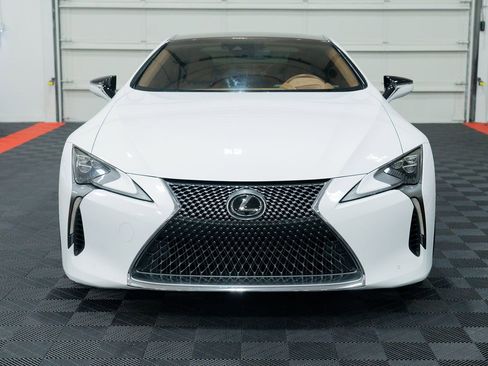 Used 2020 Lexus LC 500 Coupe w/ Performance Package RWD image 2