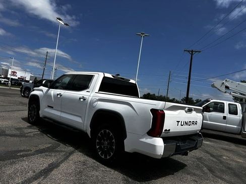 Used 2023 Toyota Tundra Limited AWD/4WD image 3