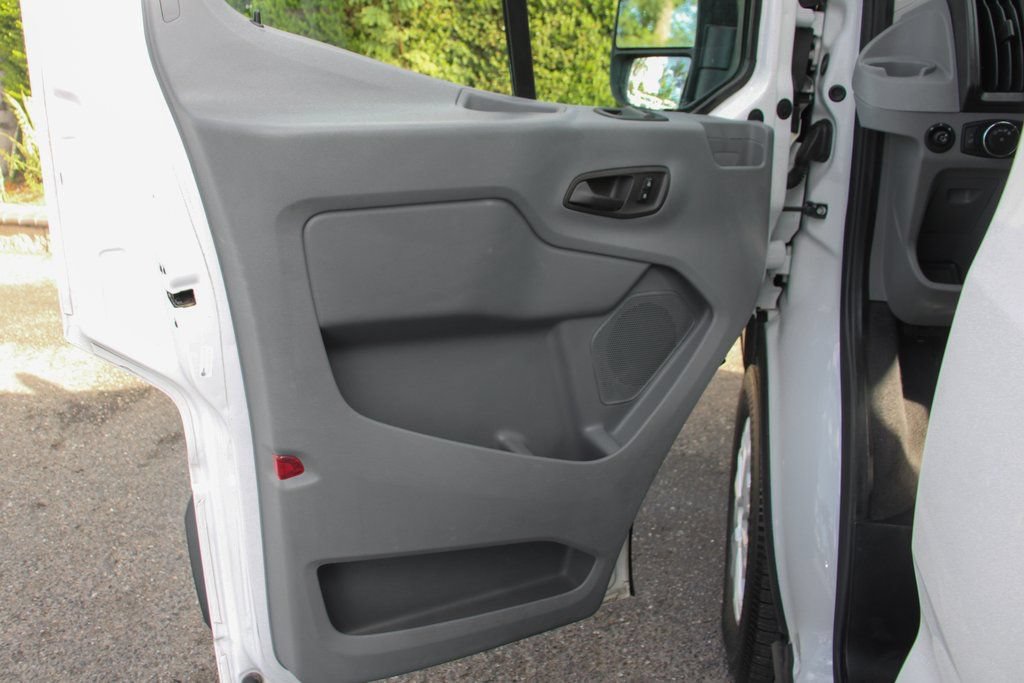 Used 2018 Ford Transit 350 XLT RWD image 18