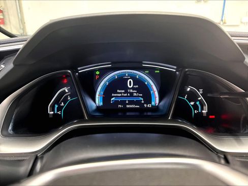 Used 2020 Honda Civic EX image 15