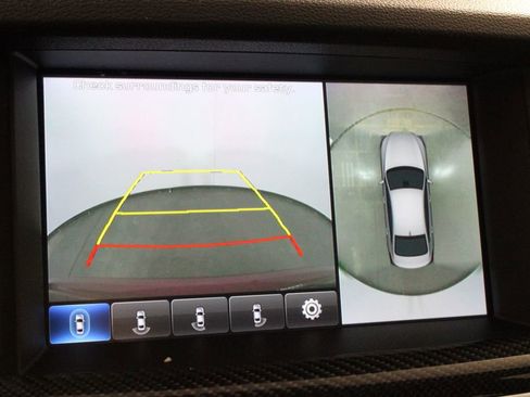 Used 2019 Genesis G80 3.3T Sport image 10