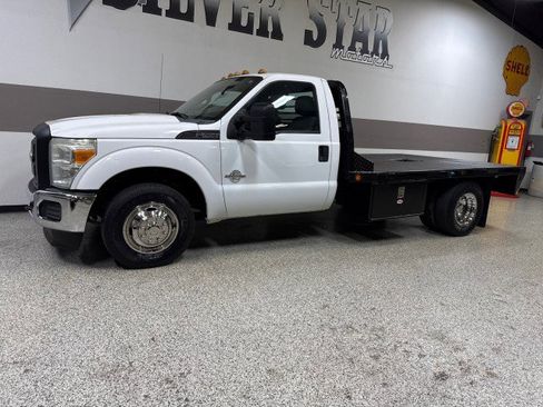 Used 2011 Ford F350 XL w/ XL Value Pkg image 4