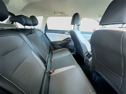 New 2025 Volkswagen Taos SE image 26